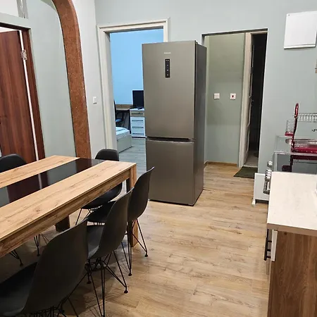 Διαμέρισμα 4br Retreat